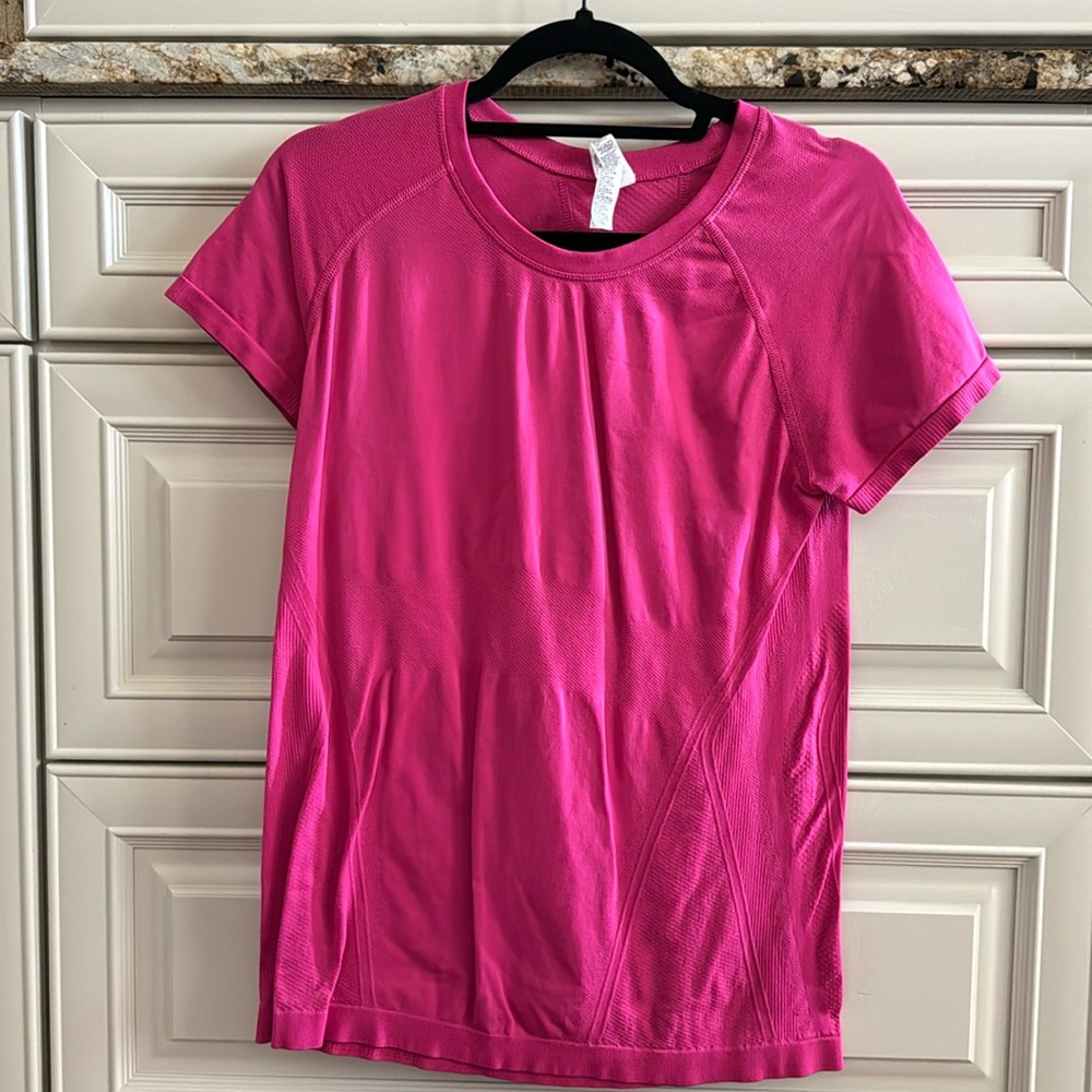 Athleta top